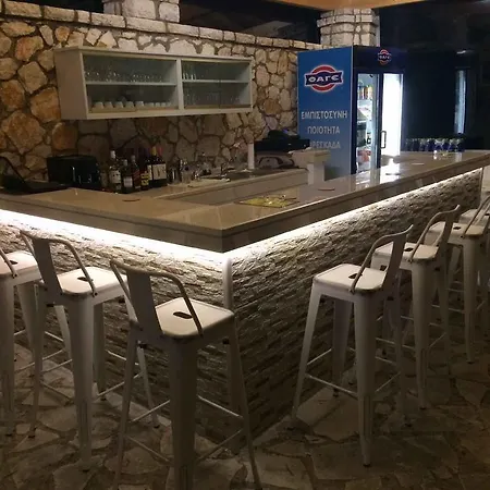 Aparthotel Nestoras 3*