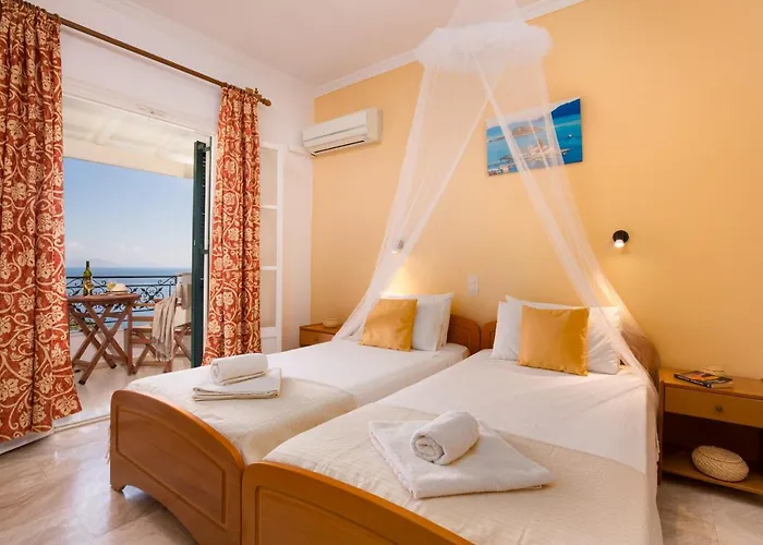 Nestoras Nisaki (Corfu)