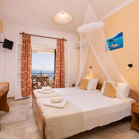 Aparthotel Nestoras 3*